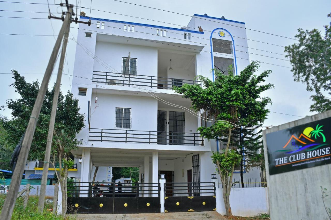 Hotel The Club House- Swimming Pool That'S Better Than The Beach Puducherry Zewnętrze zdjęcie